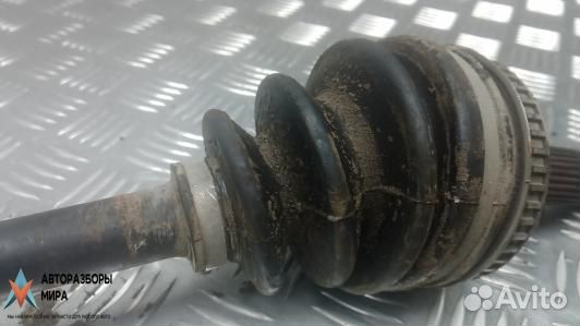 Полуось задняя (приводной вал, ШРУС) Toyota RAV4