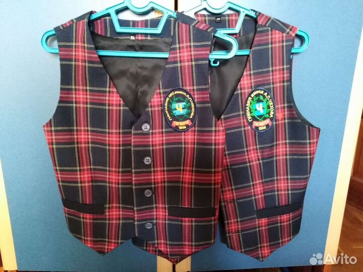 Жилетка школьная