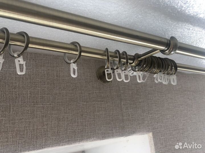 Карниз (6 м) (110 колец и 110 крючков)