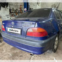 Toyota Avensis 1.6 MT, 2000, 260 000 км, с пробегом, цена 125 000 руб.