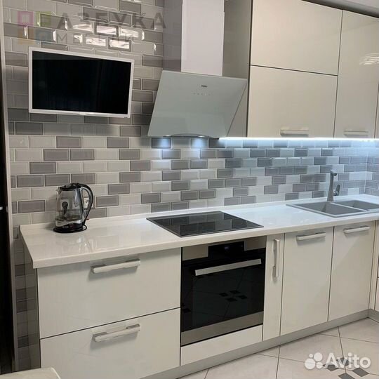 Модные кухни. Кухонные гарнитуры на заказ