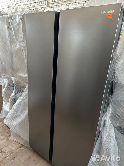 Холодильник (Side-by-Side) Samsung RS61R5001M9