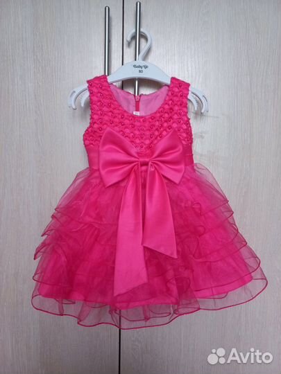 Нарядное платье для девочки 74