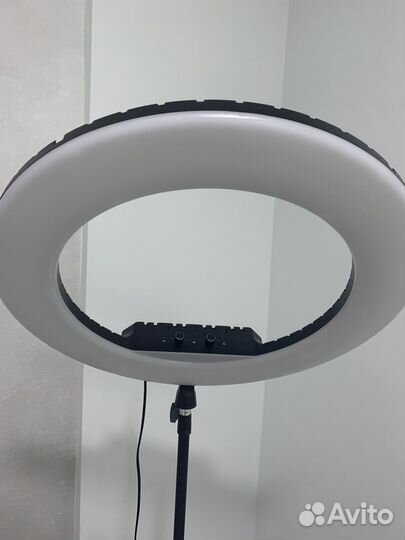 Лампа со штативом 54 см яркая новая