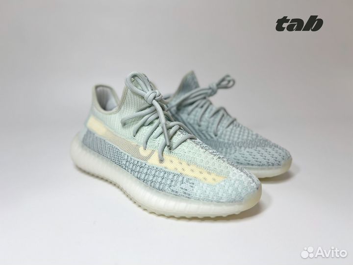 Кроссовки Adidas Yeezy Boost 350 v2 Cloud White
