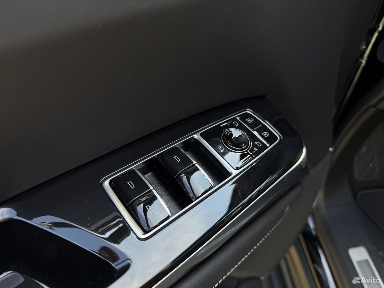 Cadillac Escalade-V 6.2 AT, 2025, 33 км