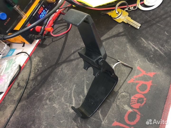 Крепление для телефона к джойстику x box one