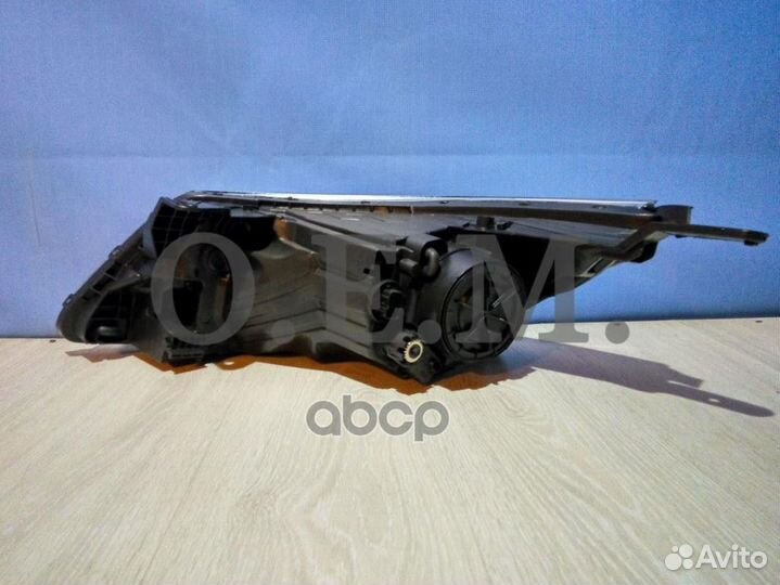 Фара правая Kia Rio 3 QB 2015-2017 OEM0016FR O