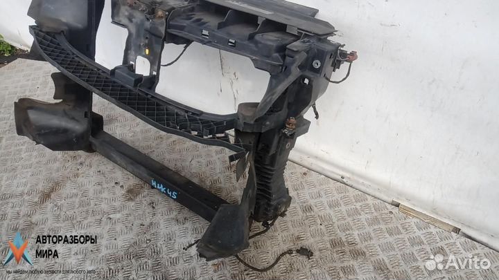 Передняя панель крепления облицовки (телевизор)