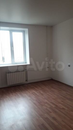 3-к. квартира, 81 м², 1/2 эт.