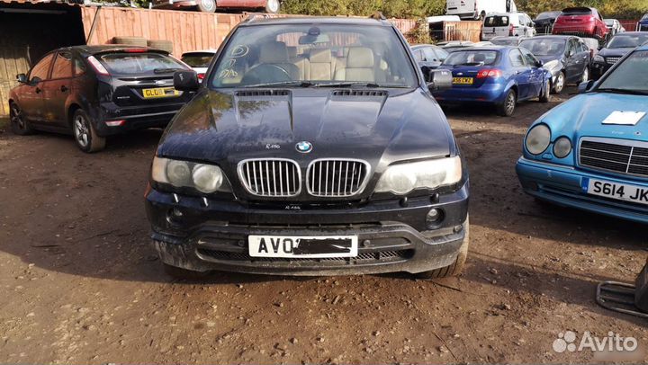 Крышка багажника верхняя BMW X5 E53