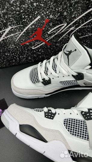 Nike air jordan 4 retro