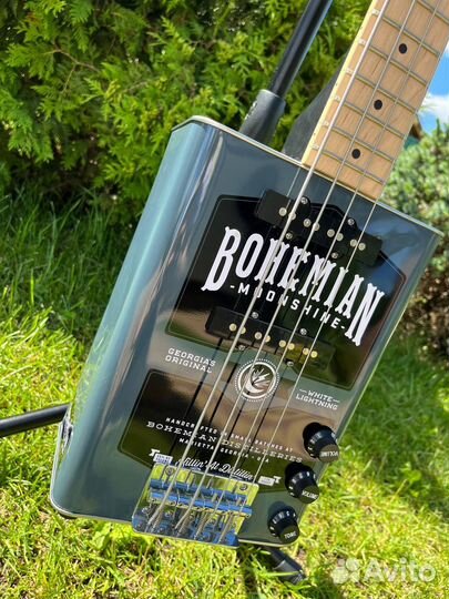 Полуакустическая Басс гитара Bohemain Oil Can Bass