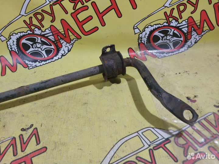 Задний стабилизатор задний Ford Focus 1 I седан