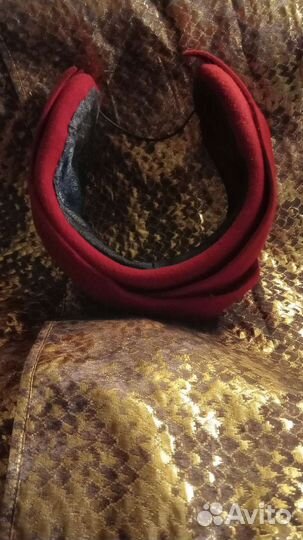 Головные уборы женские