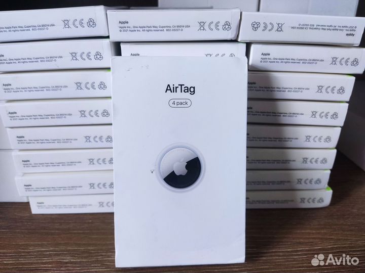 Трекер Apple Airtag