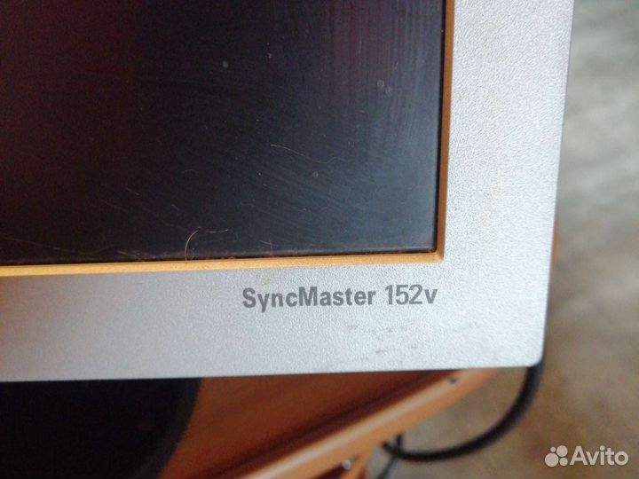 Монитор Samsung 15