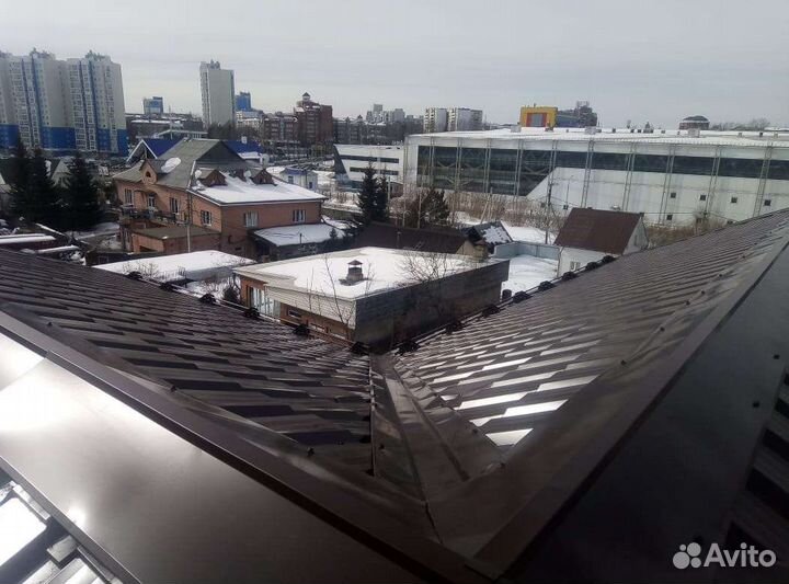 Чистка крыши и водосточной системы