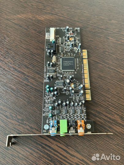 Звуковая карта Sound Blaster SB 0570
