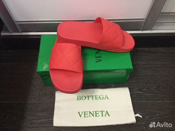 Шлепки Шлепанцы Bottega Veneta