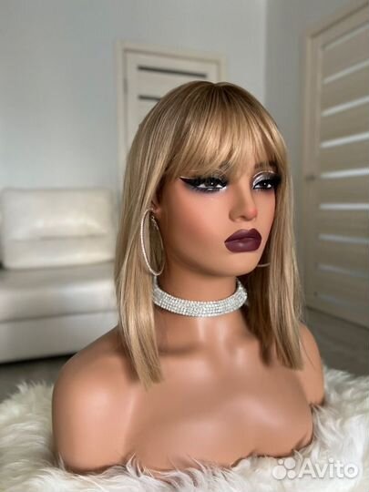 Парик пшеничный блонд каре