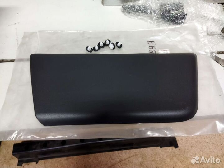 Молдинг двери передней правой Jumper/Boxer/Ducato