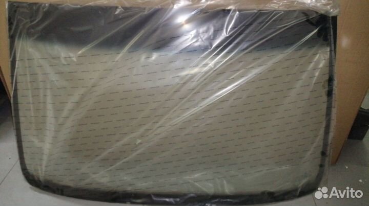 Стекло ветровое Kyr/ActS