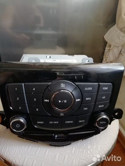 Штатная магнитола на Шевроле Круз