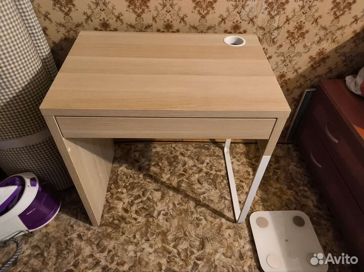 Стол IKEA микке