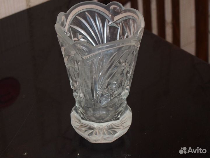 Вазы хрустальные