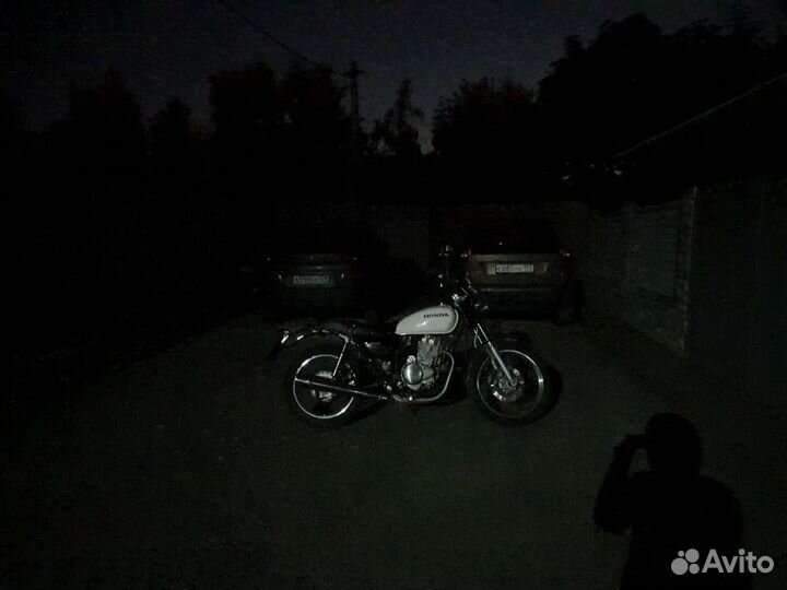 Honda Cb400ss-e