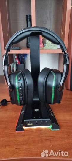 Подставка для наушников с RGB и аудиокартой 7.1