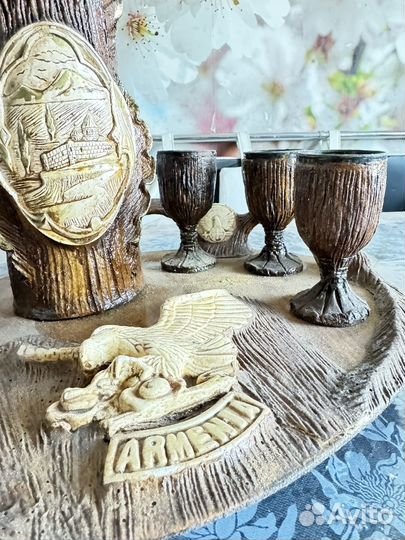 Набор поднос со стопками