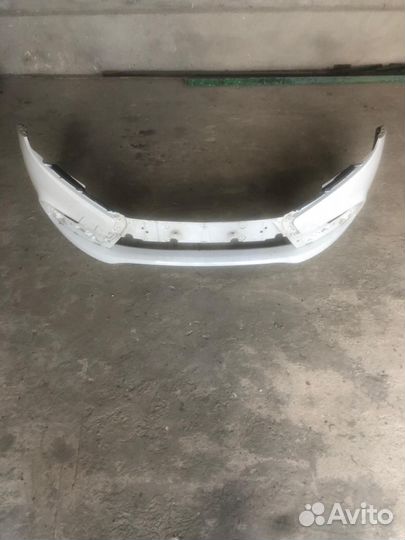 Передний бампер на LADA vesta