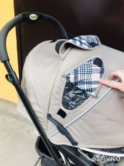 Прогулочная коляска