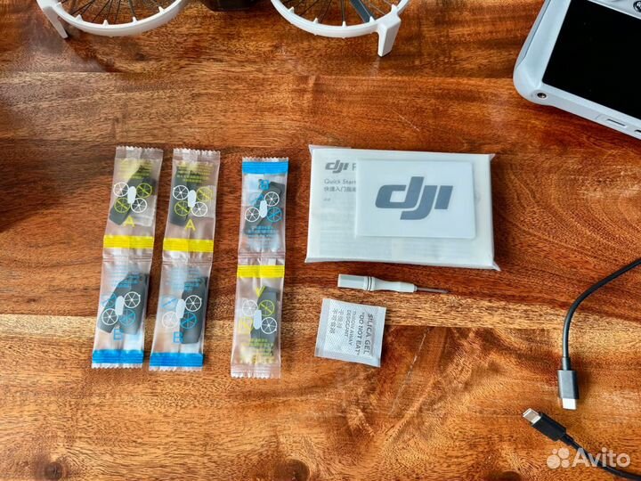 Дрон DJI Flip Combo