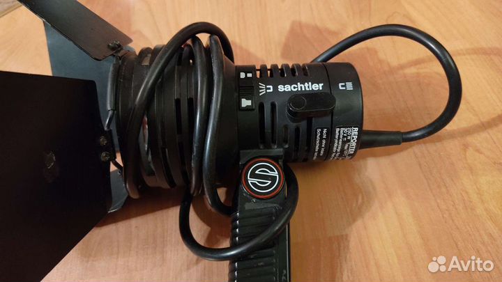 Свет для видеосъемки Sachtler Reporter 250H