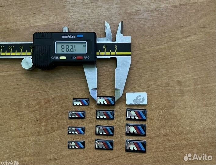 Наклейка М M тех на диски приборку в салон 4шт