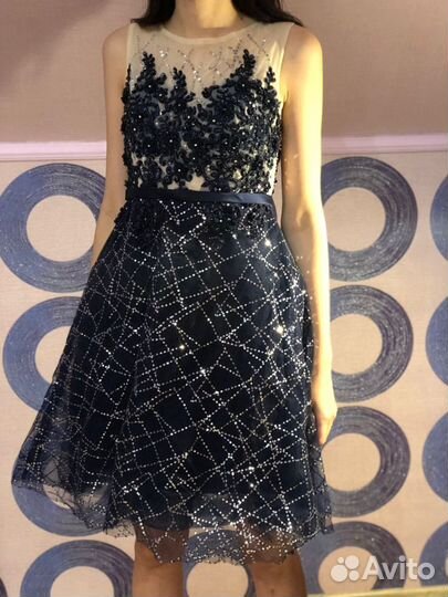 Вечернее платье