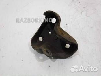 Кронштейн задней балки