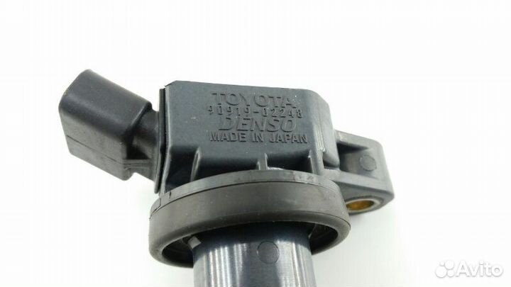 Катушка зажигания Toyota Noah AZR65 1azfse 2007