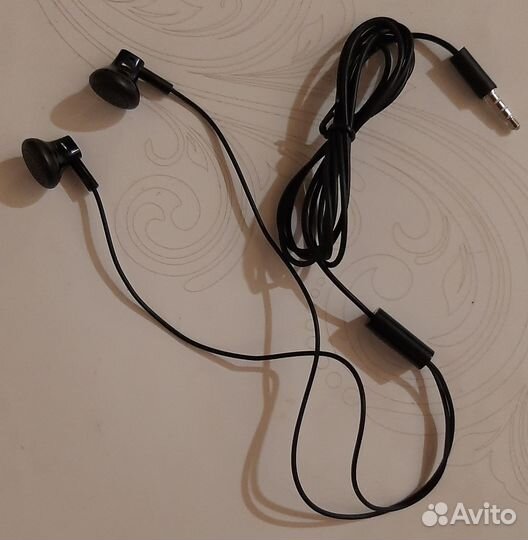 Наушники