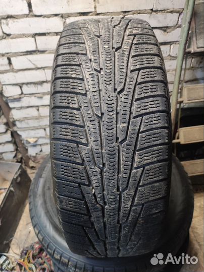 Nokian Tyres Hakkapeliitta R 205/60 R16 96