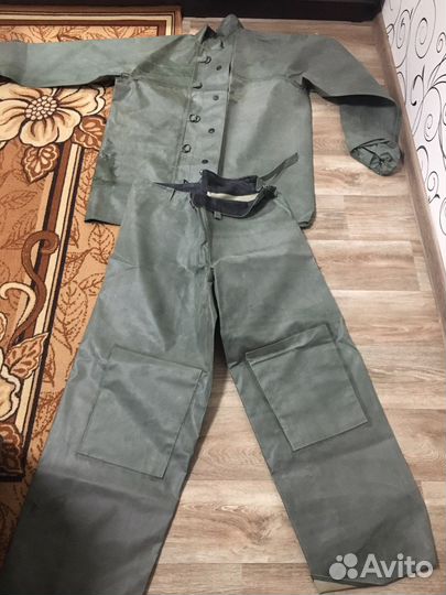 Костюм мужской для защиты от воды