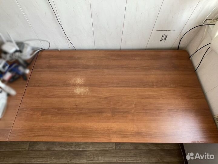 Письменный стол офисный