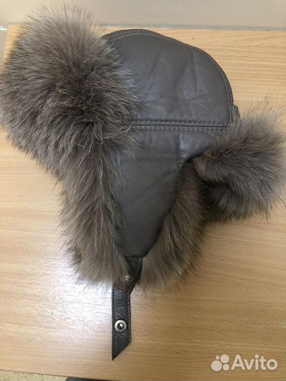 Женская шапка