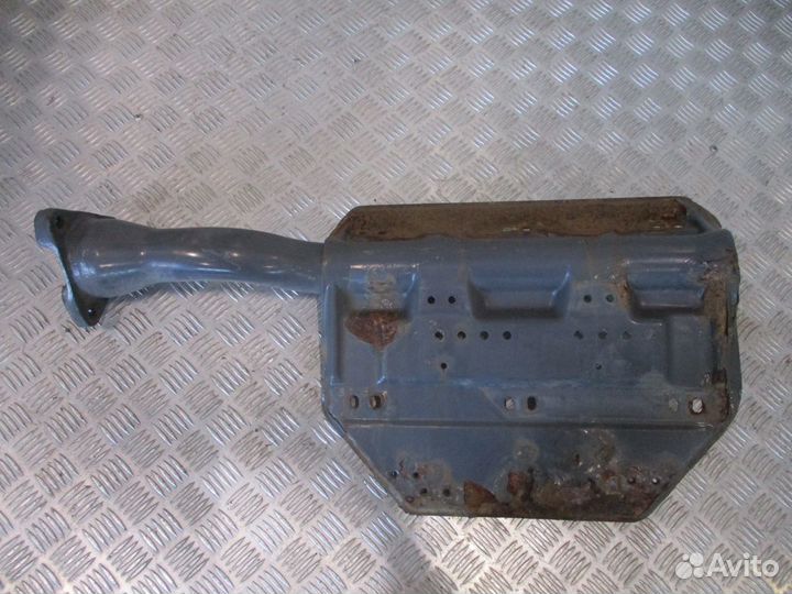 Кронштейн крыла задний левый Scania 2054581