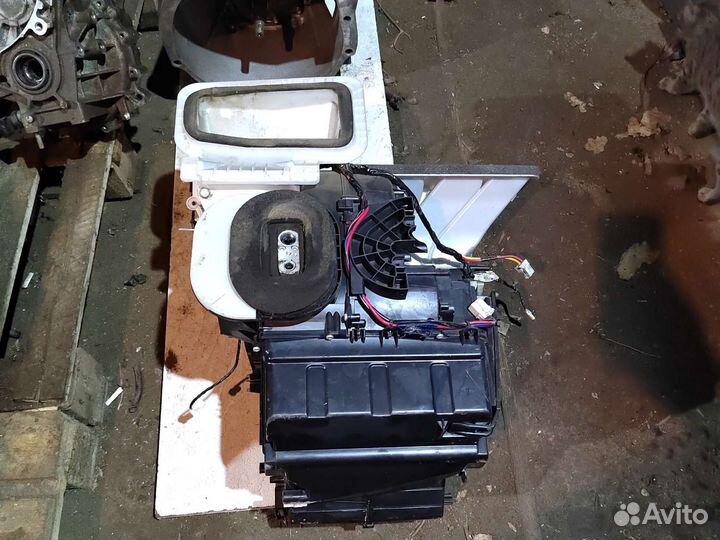 Корпус печки Nissan X-Trail t31