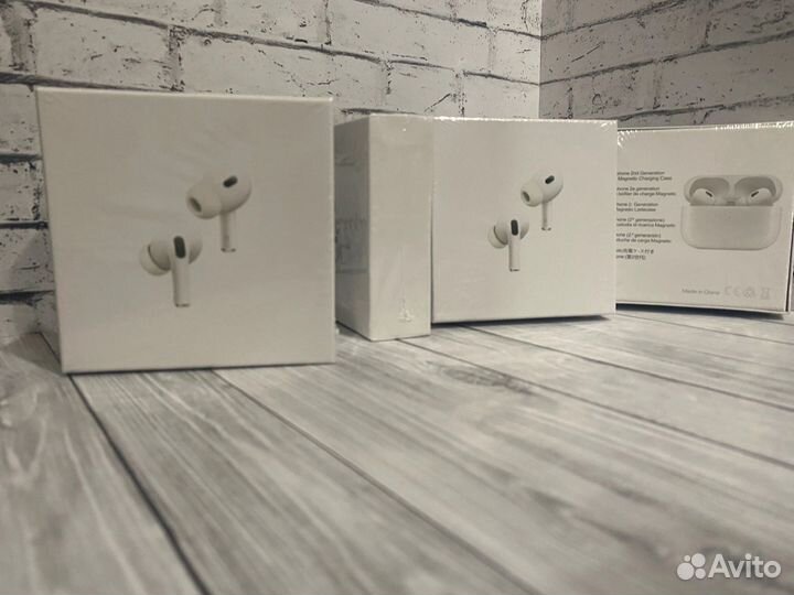 Беспроводные новые наушники AirPods