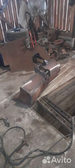 Ковш планировочный с быстросьемом